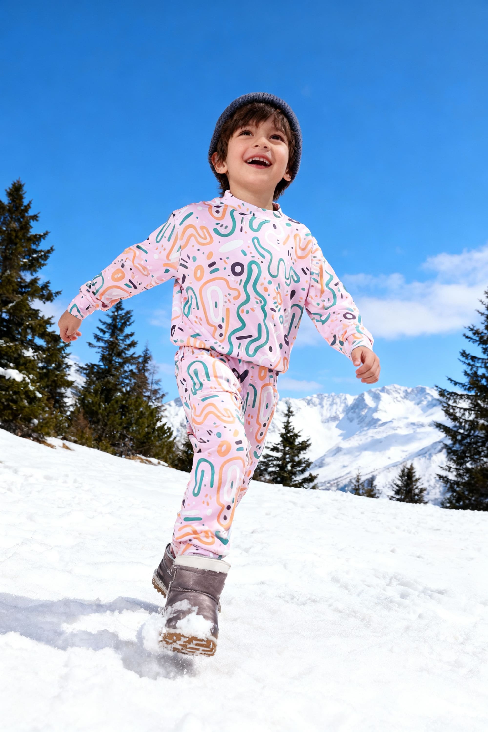 Bebe Unicorn Gender Neutral Looper Coord Set (Abstract)