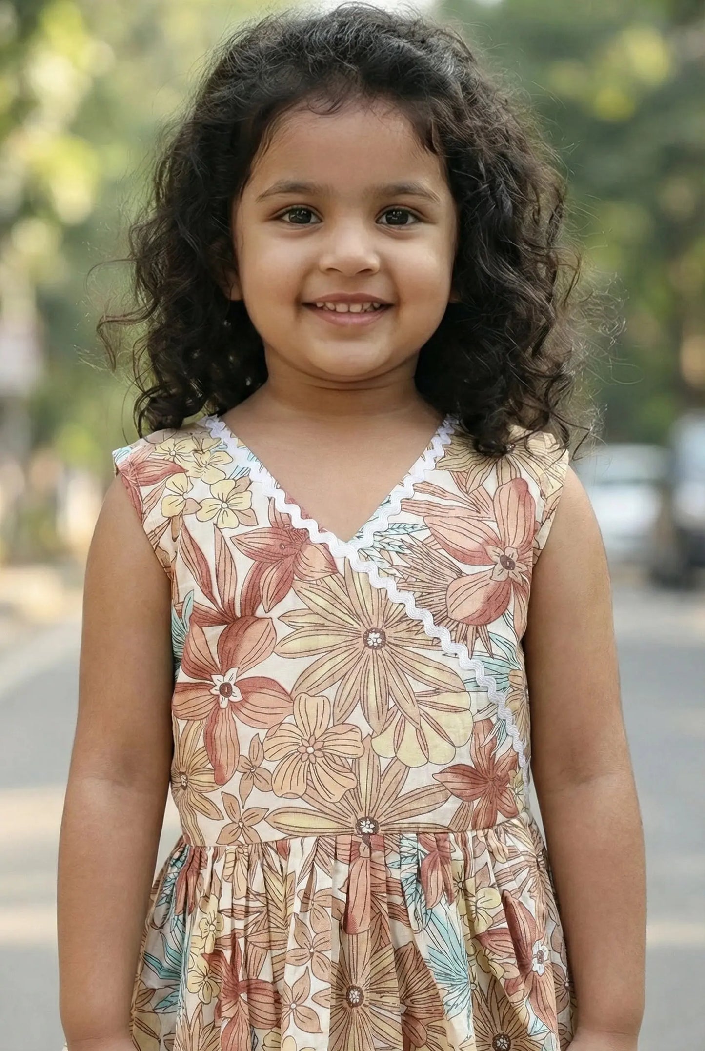 Girls vintage floral coord set cream peplum top lace trim frill sleeves matching pants front view – Bebe Unicorn