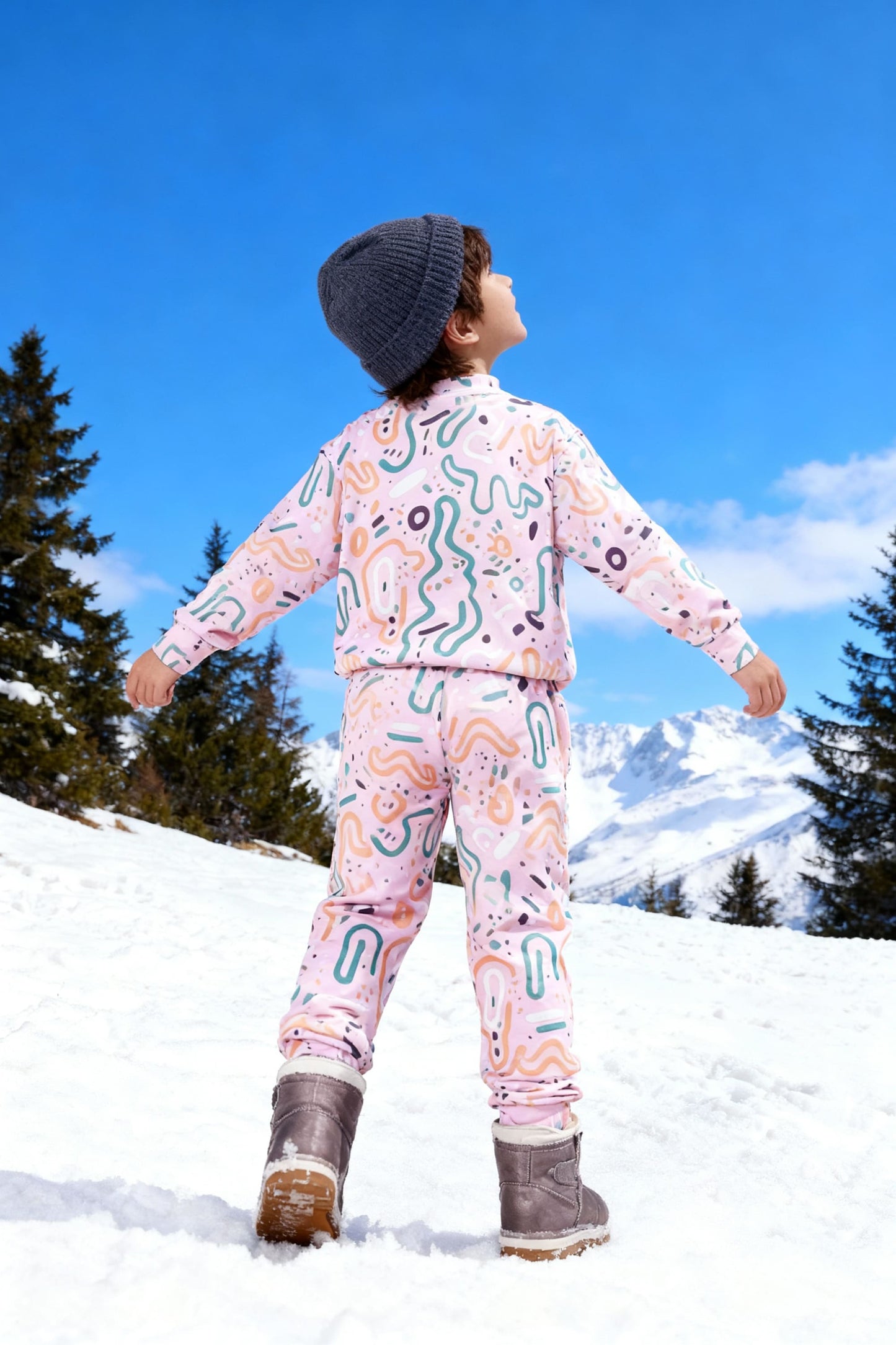 Bebe Unicorn Gender Neutral Looper Coord Set (Abstract)