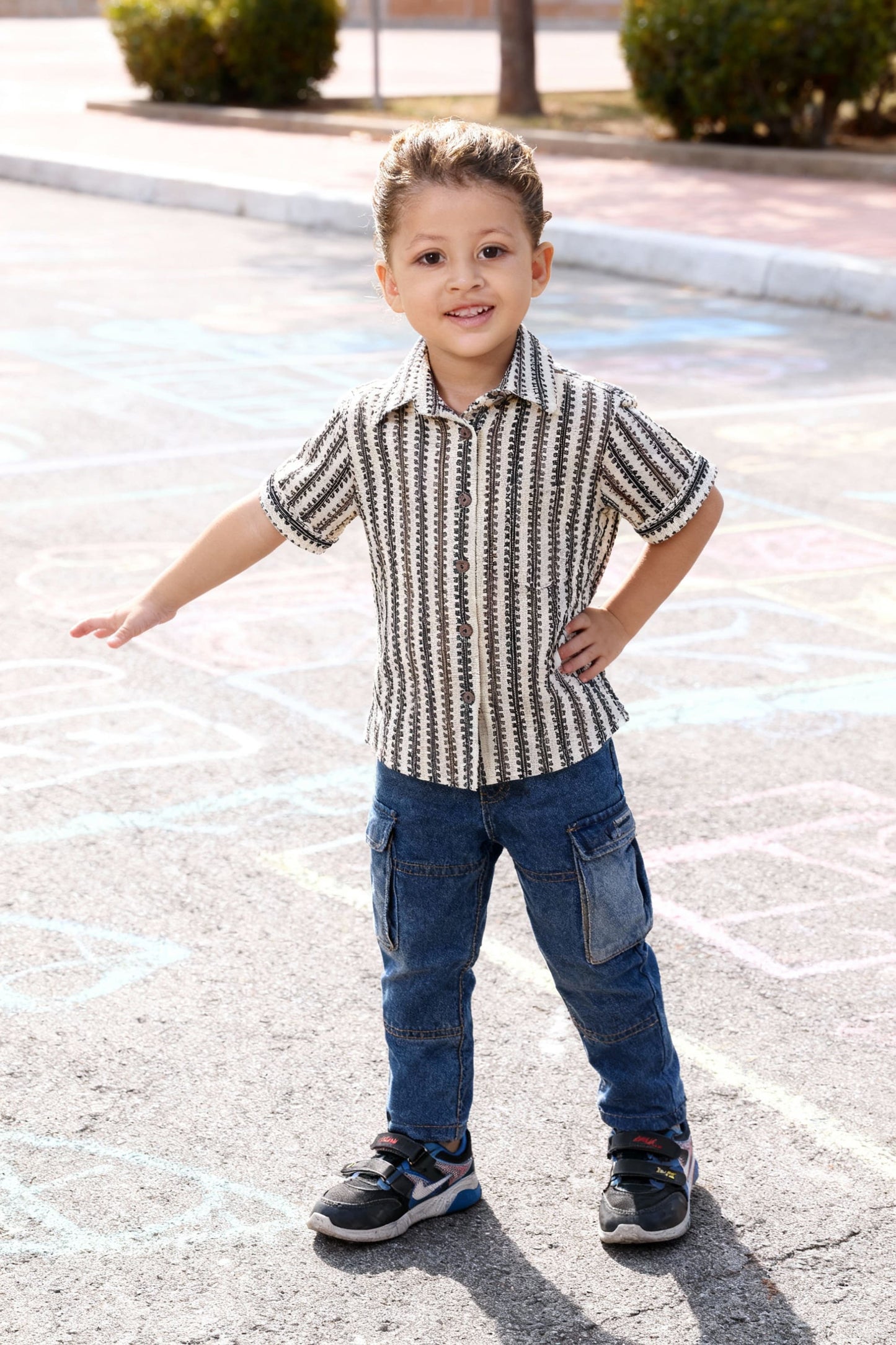 Black & White Printed Half Sleeve Shirt - 4 Year Boy Dress