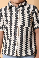 Black Zig - Zag Shirt – Trendy Kids Dress for Boys - Bebe Unicorn